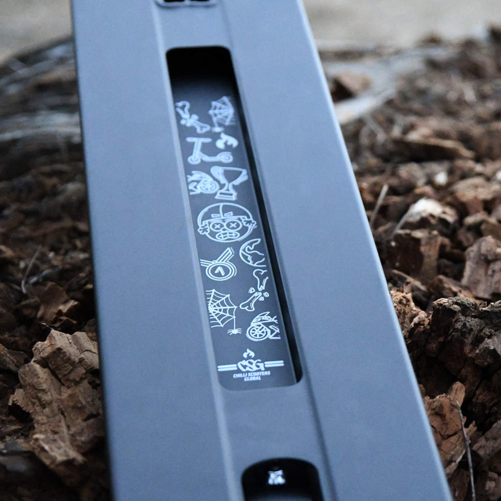 Deska Chilli CSG Black Book Black
